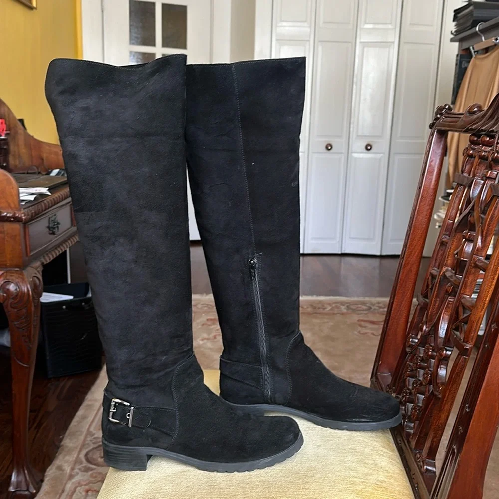 Danielle Italian Suede Over the Knee Flat Riding Boots Black, Size EU40  US 9.5